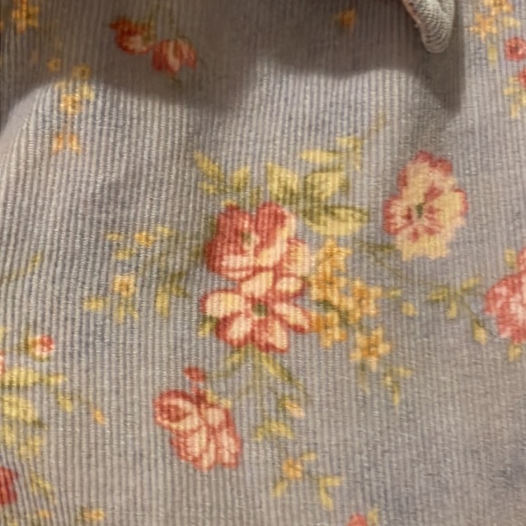 L.L. Bean women’s x-large floral print corduroy button-down - Picture 3 of 6